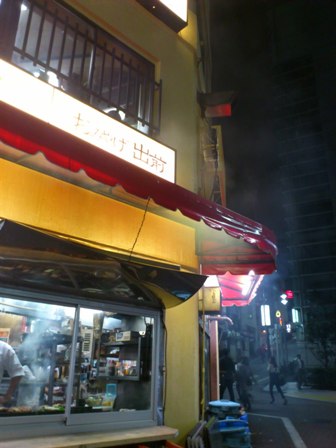 店前.JPG